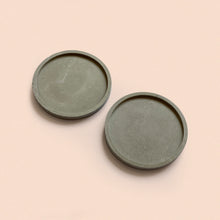 Load image into Gallery viewer, medium circular trinket dish