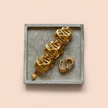 Load image into Gallery viewer, large square trinket dish