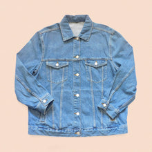 Load image into Gallery viewer, bleach painted denim jacket size L
