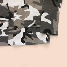 Load image into Gallery viewer, hand painted camo jacket size S
