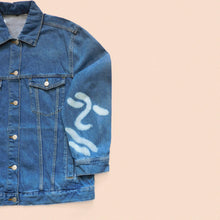 Load image into Gallery viewer, bleach painted denim jacket size L
